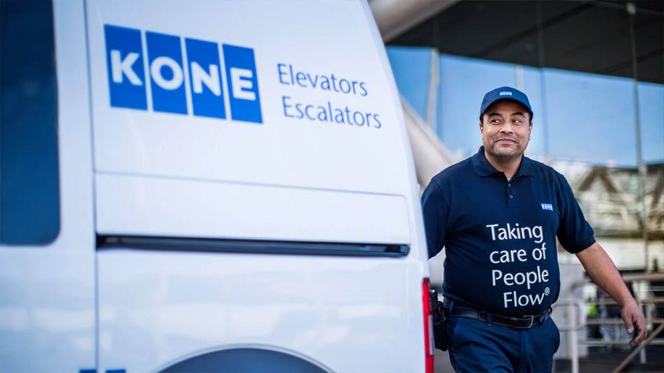 img_We offer_Us technicians van